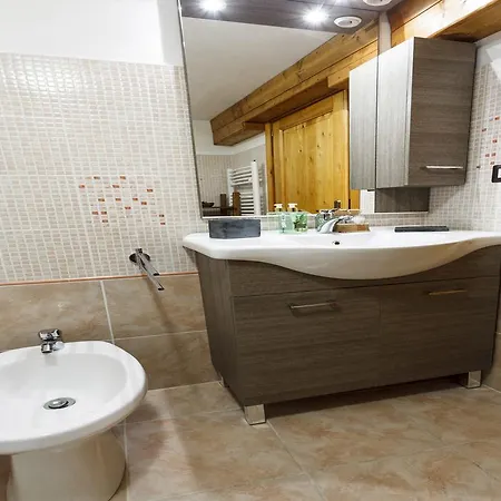 Dal Maestro Serafino 아파트 *